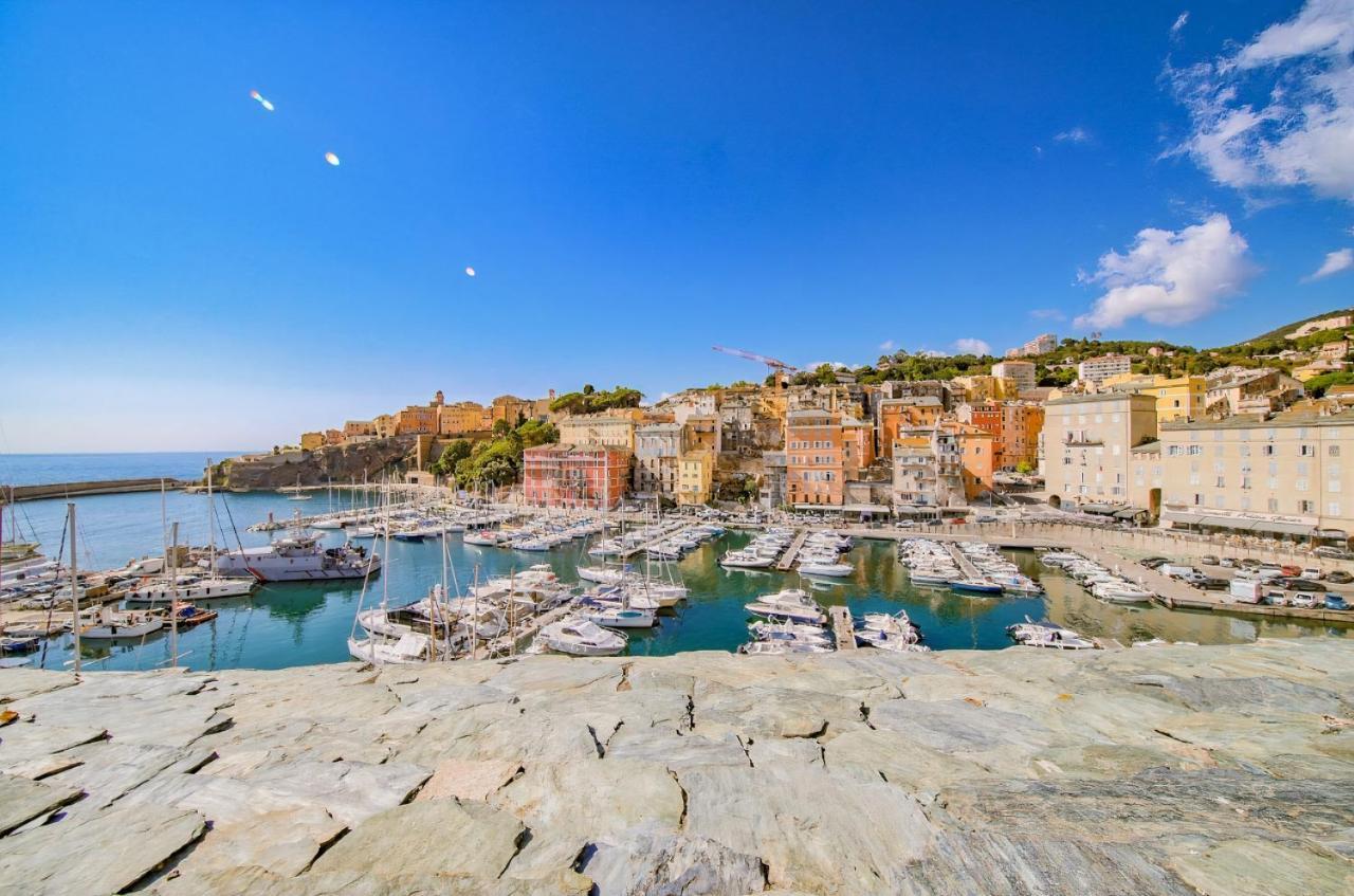 Beau T2 Sur Le Vieux Port, Centre De Bastia Apartment Bastia  Bagian luar foto