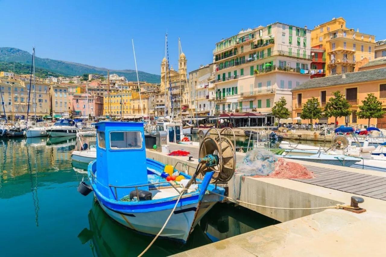 Beau T2 Sur Le Vieux Port, Centre De Bastia Apartment Bastia  Bagian luar foto